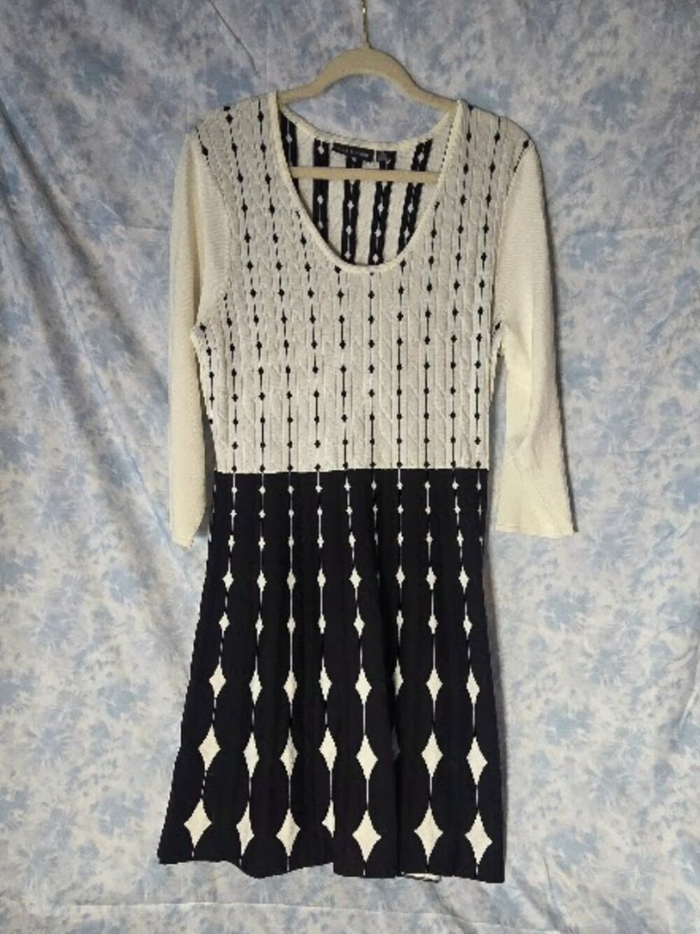 Nina Leonard Knit Geometric Scoop Neck Dress | Black & White Diamond Sweater Dre